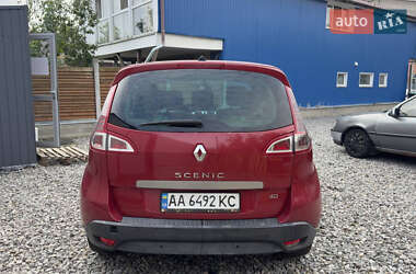 Минивэн Renault Scenic 2009 в 