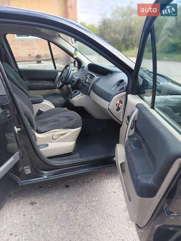 Минивэн Renault Scenic 2007 в Сквире