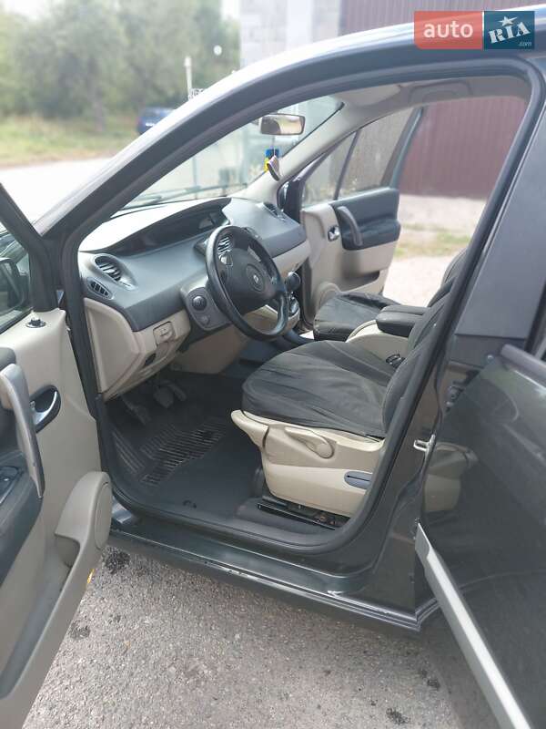 Минивэн Renault Scenic 2007 в Сквире