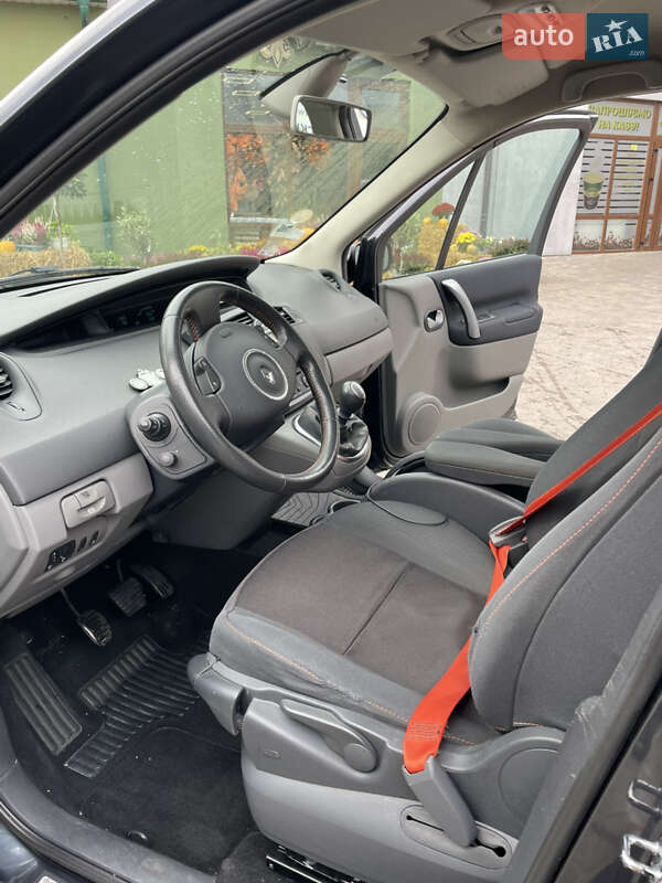 Минивэн Renault Scenic 2009 в Ковеле