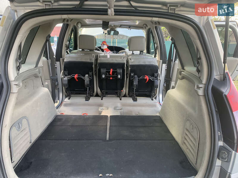 Мінівен Renault Scenic 2004 в Старокостянтинові