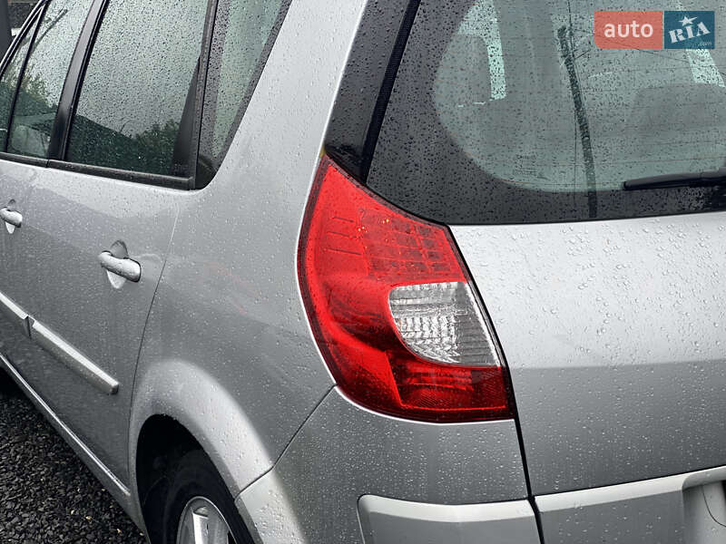 Минивэн Renault Scenic 2007 в Луцке