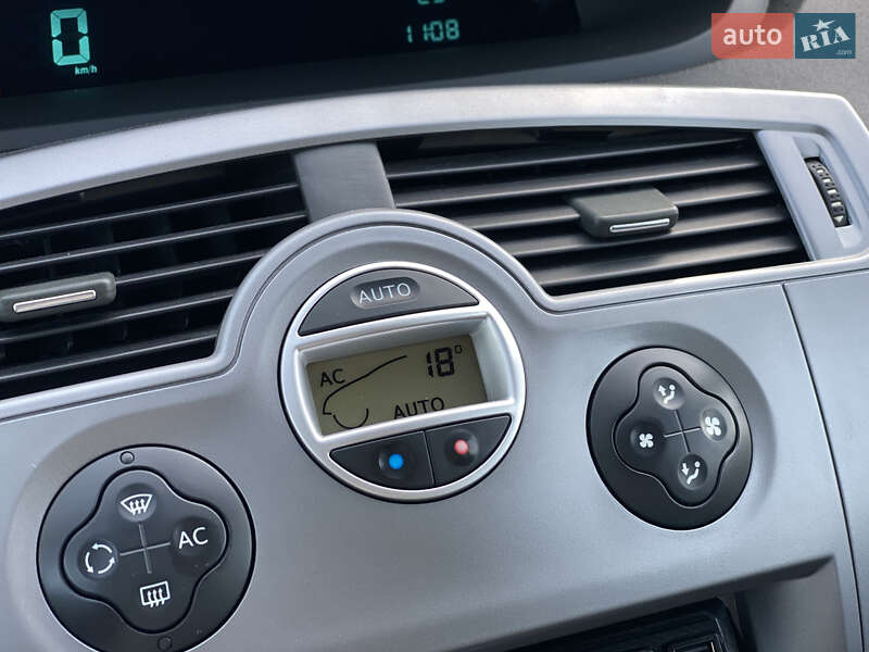 Минивэн Renault Scenic 2007 в Луцке