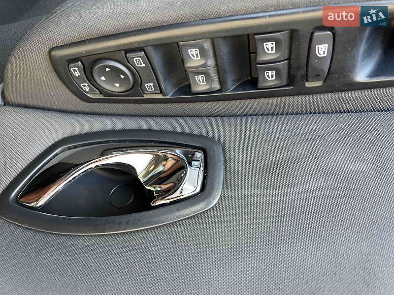 Минивэн Renault Scenic 2014 в Николаеве