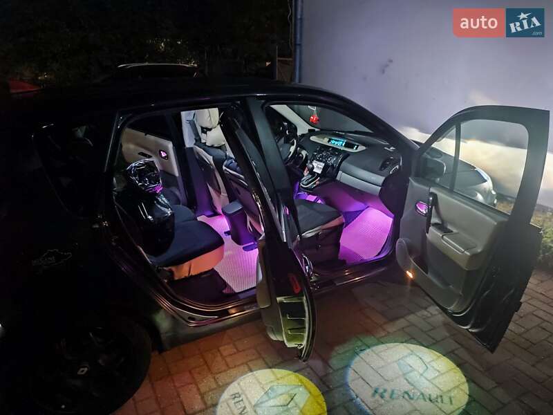 Минивэн Renault Scenic 2007 в Каменском