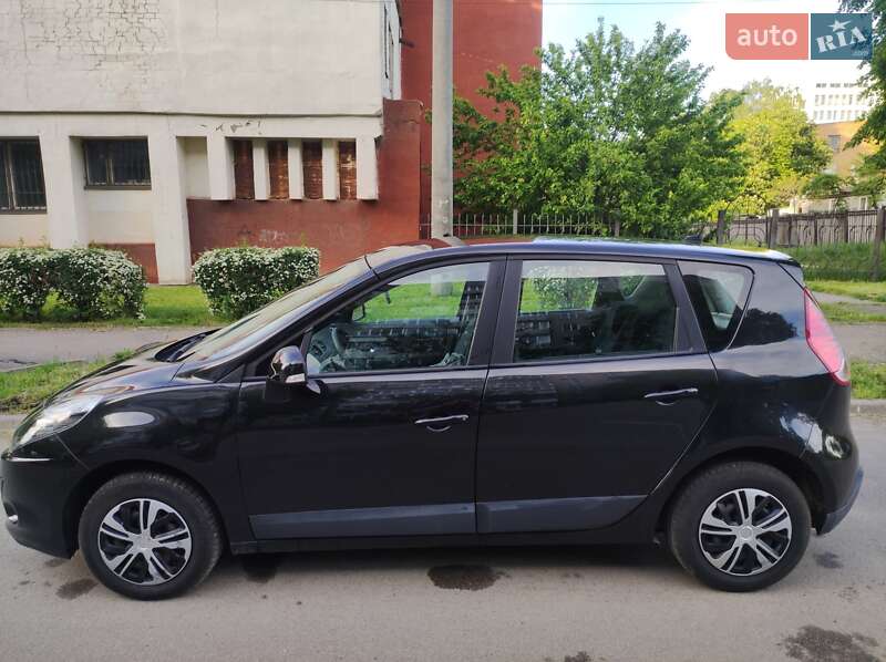 Минивэн Renault Scenic 2009 в Ровно