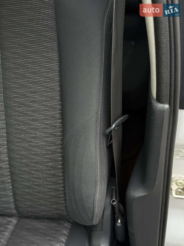 Минивэн Renault Scenic 2007 в Чернигове