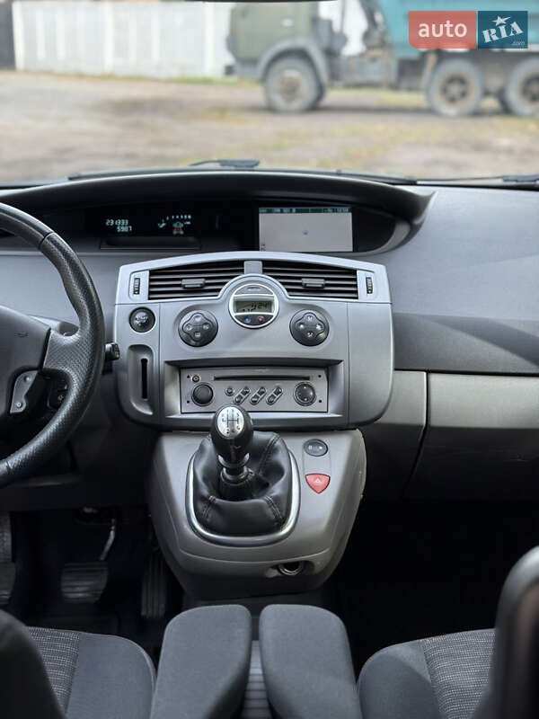 Минивэн Renault Scenic 2007 в Чернигове