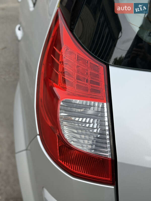 Минивэн Renault Scenic 2007 в Чернигове