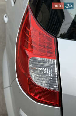 Минивэн Renault Scenic 2007 в 