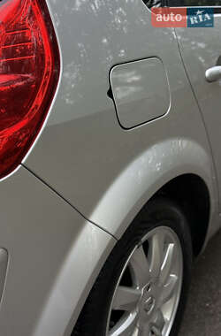 Минивэн Renault Scenic 2007 в 