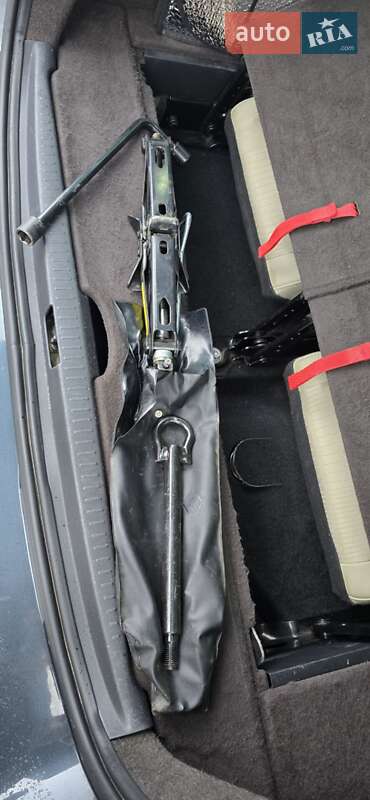 Мінівен Renault Scenic 2011 в Києві