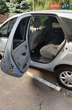 Минивэн Renault Scenic 2002 в 