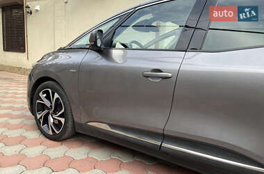 Минивэн Renault Scenic 2019 в 