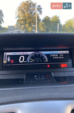 Минивэн Renault Scenic 2011 в 