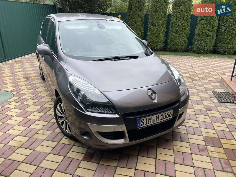 Минивэн Renault Scenic 2011 в Виннице