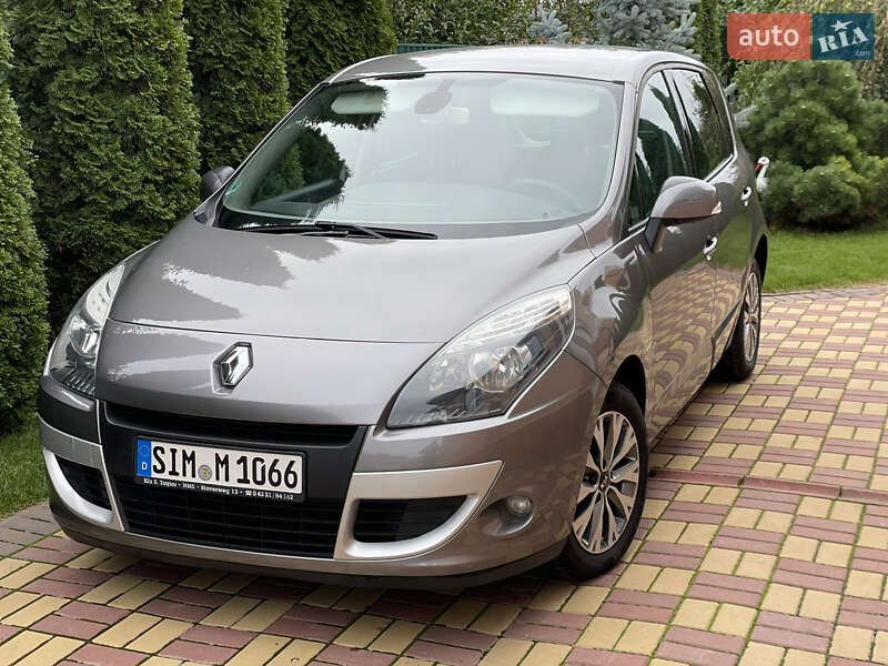 Минивэн Renault Scenic 2011 в Виннице