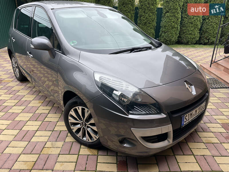 Минивэн Renault Scenic 2011 в Виннице