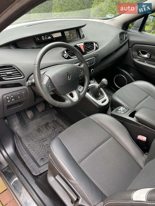Минивэн Renault Scenic 2011 в Виннице