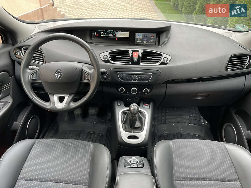 Минивэн Renault Scenic 2011 в Виннице