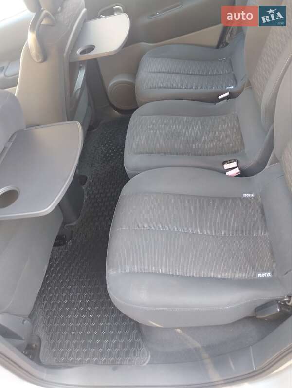 Минивэн Renault Scenic 2007 в Марганце