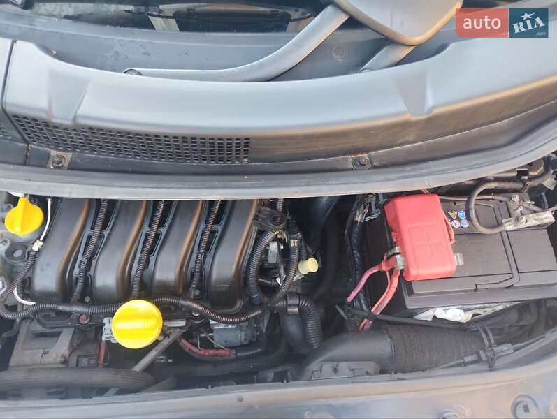 Минивэн Renault Scenic 2007 в Марганце