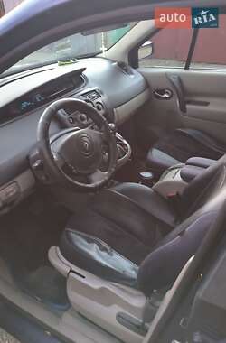 Минивэн Renault Scenic 2005 в 