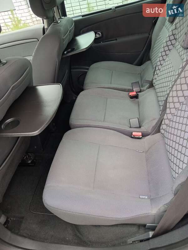 Минивэн Renault Scenic 2011 в Днепре