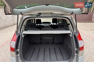 Минивэн Renault Scenic 2007 в 
