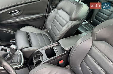 Минивэн Renault Scenic 2016 в 
