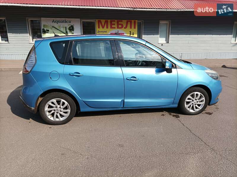 Минивэн Renault Scenic 2012 в Конотопе