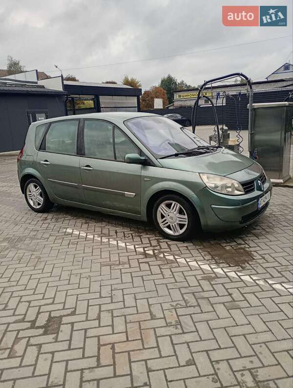 Минивэн Renault Scenic 2004 в Ивано-Франковске