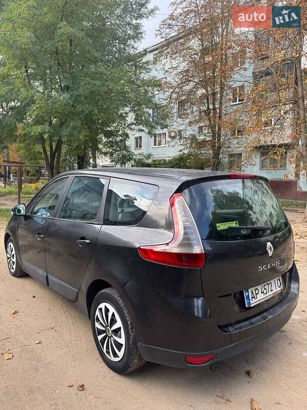 Мінівен Renault Scenic 2010 в Запоріжжі