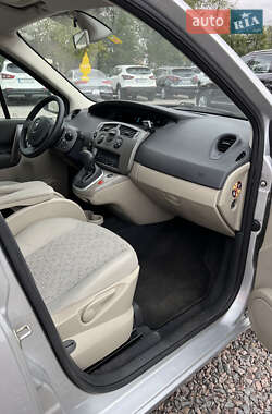 Минивэн Renault Scenic 2007 в 