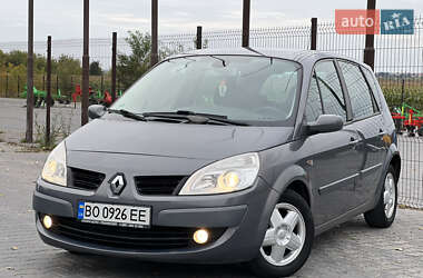 Минивэн Renault Scenic 2007 в 