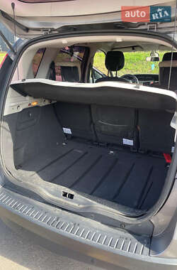 Минивэн Renault Scenic 2009 в 