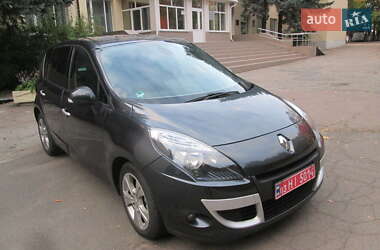 Минивэн Renault Scenic 2009 в Чернигове