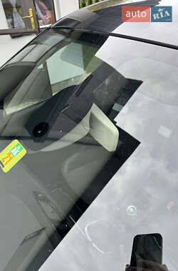 Минивэн Renault Scenic 2011 в 
