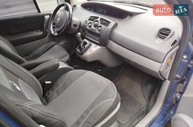 Минивэн Renault Scenic 2005 в 