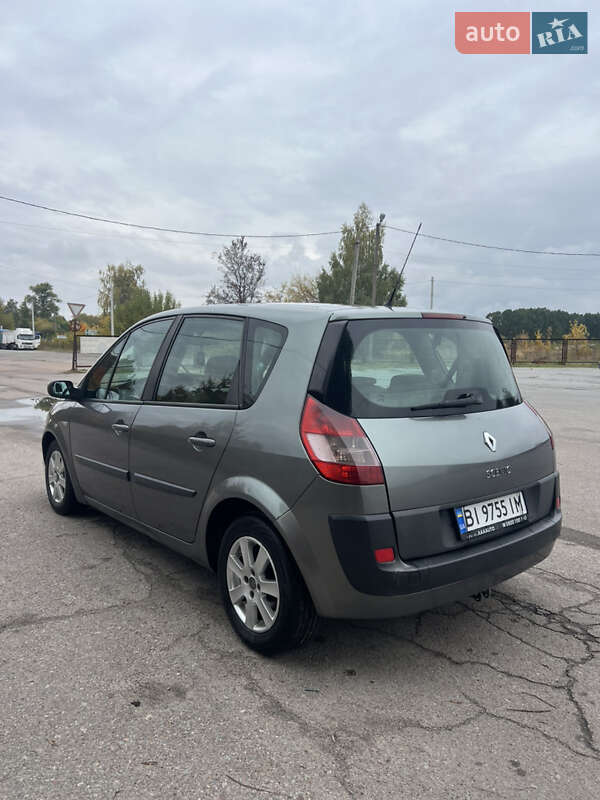 Минивэн Renault Scenic 2004 в Соснице