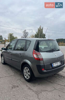 Минивэн Renault Scenic 2004 в 