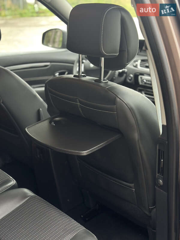 Минивэн Renault Scenic 2012 в Виннице