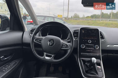 Минивэн Renault Scenic 2021 в 