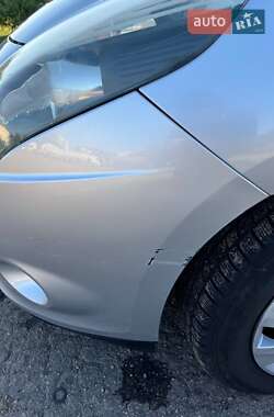 Минивэн Renault Scenic 2010 в 