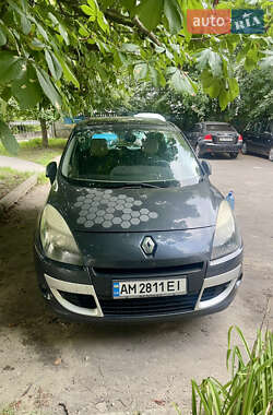 Минивэн Renault Scenic 2009 в Коростене