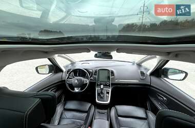 Минивэн Renault Scenic 2019 в 