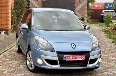 Мінівен Renault Scenic 2011 в Вараші