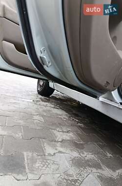 Минивэн Renault Scenic 2004 в 