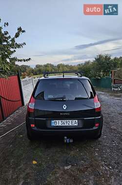 Минивэн Renault Scenic 2009 в 