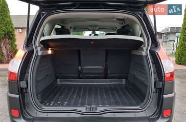 Минивэн Renault Scenic 2008 в 
